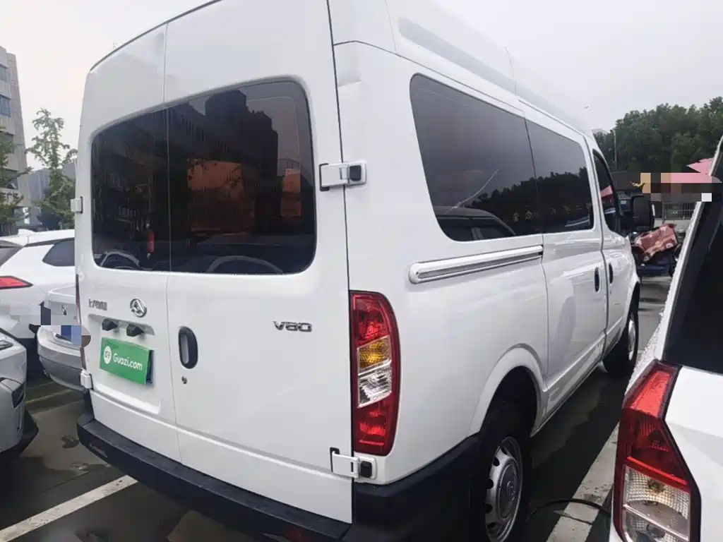 MAXUS V80 — миниатюра 7