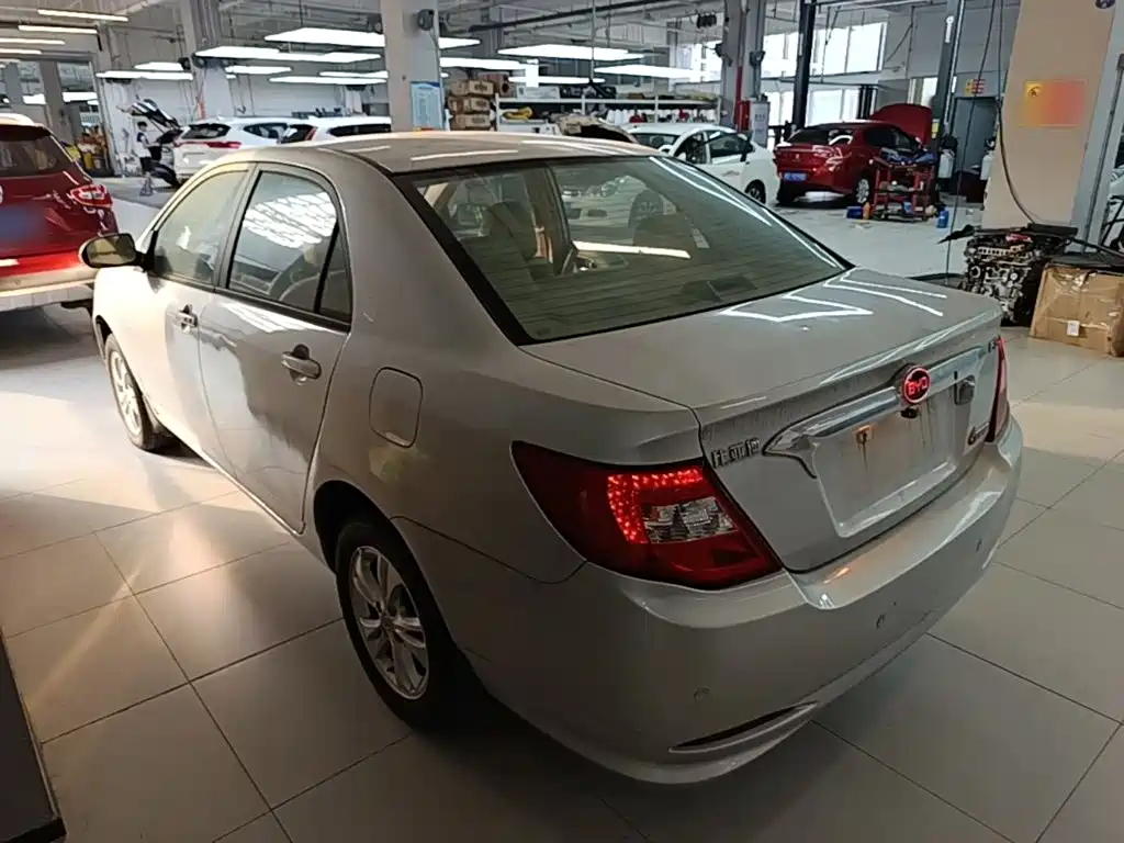 BYD F3 — миниатюра 5