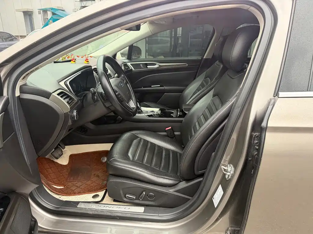 Ford Mondeo — миниатюра 4