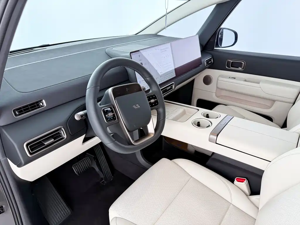 Li Auto MEGA 2025 Home