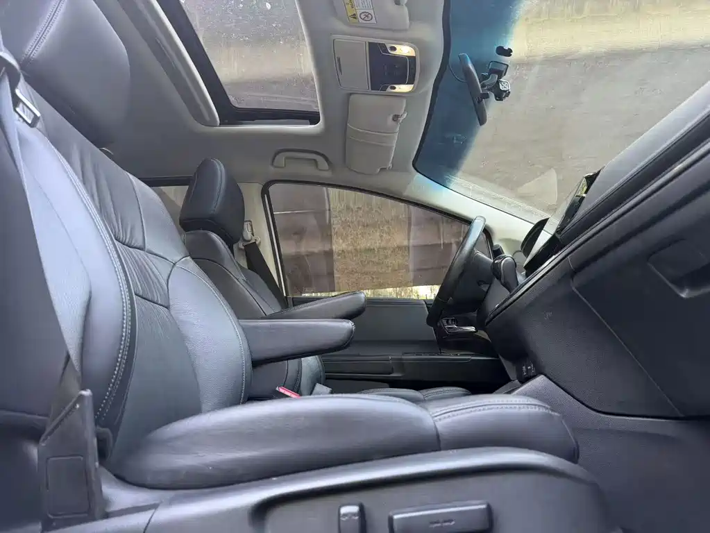 Honda Odyssey — миниатюра 17