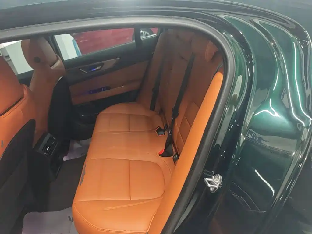 Jaguar XEL — миниатюра 17