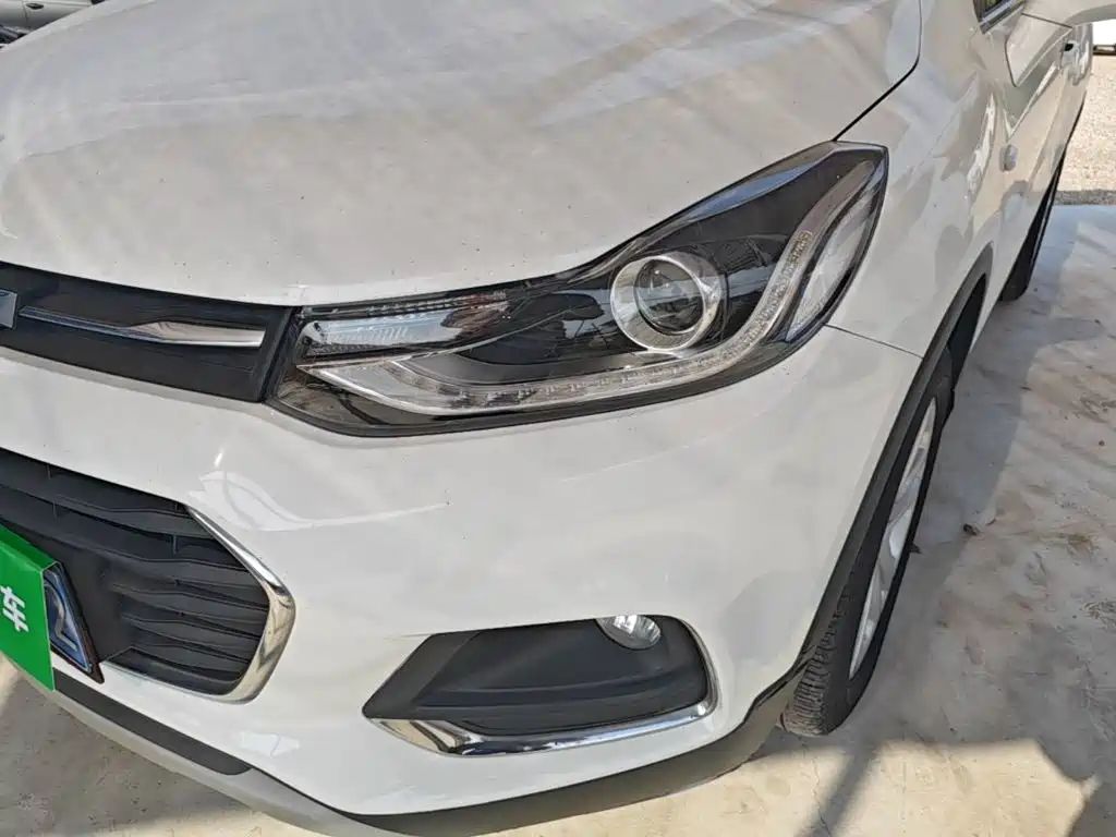Chevrolet Trax — миниатюра 24