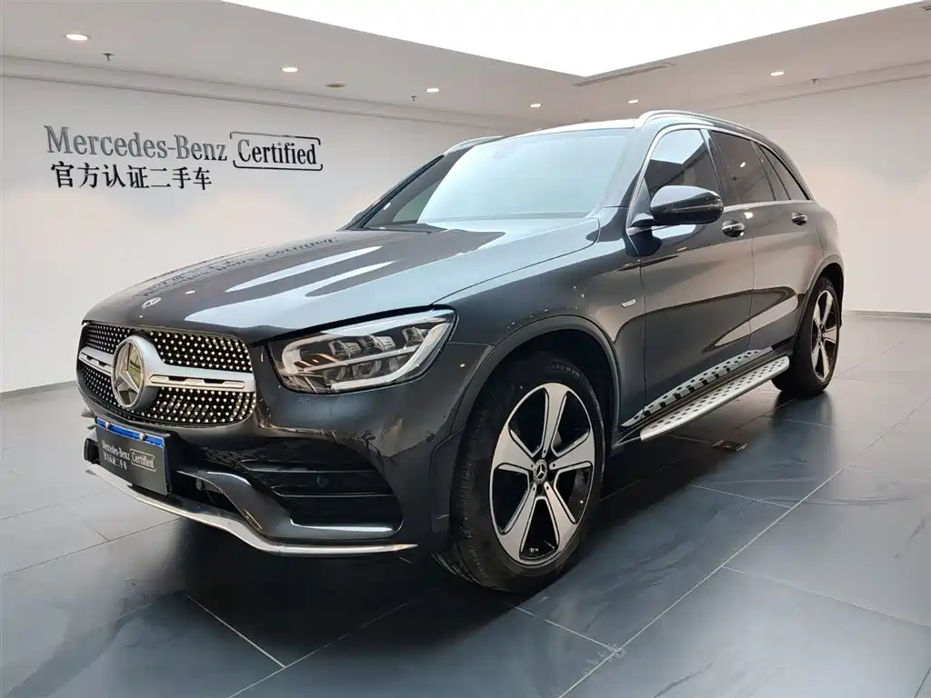 Mercedes-Benz GLC 2023