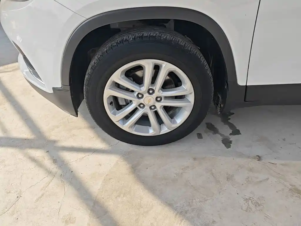 Chevrolet Trax — миниатюра 23