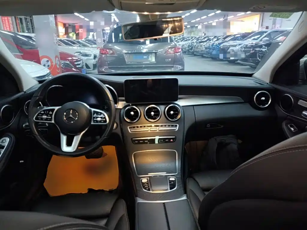 Mercedes-Benz C-Class — миниатюра 10