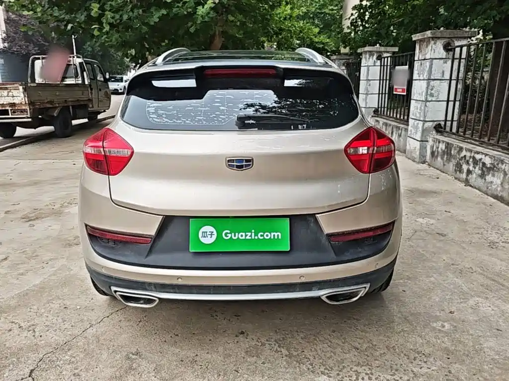 Geely Emgrand GS — миниатюра 6