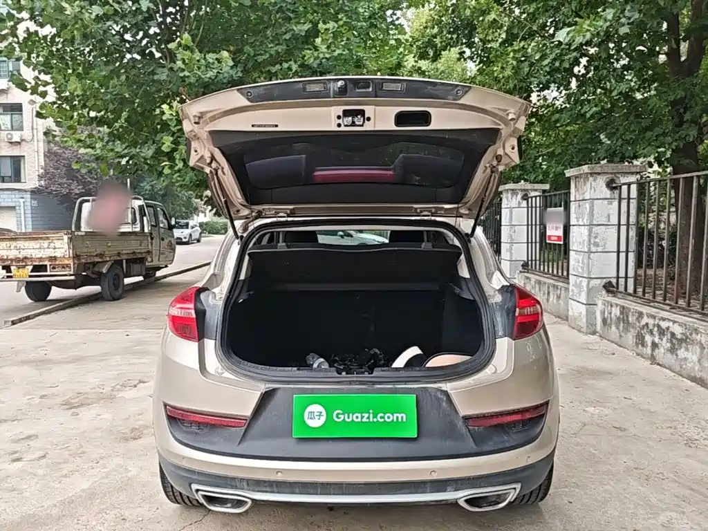 Geely Emgrand GS — миниатюра 19