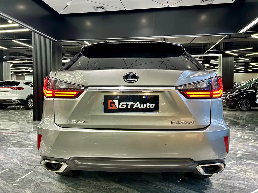 Lexus RX — миниатюра 6