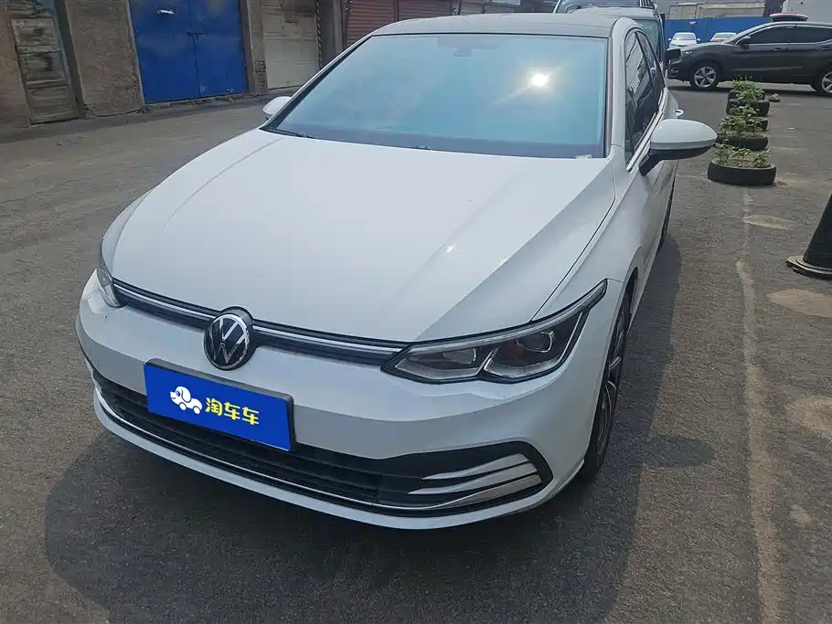 Купить Volkswagen Golf