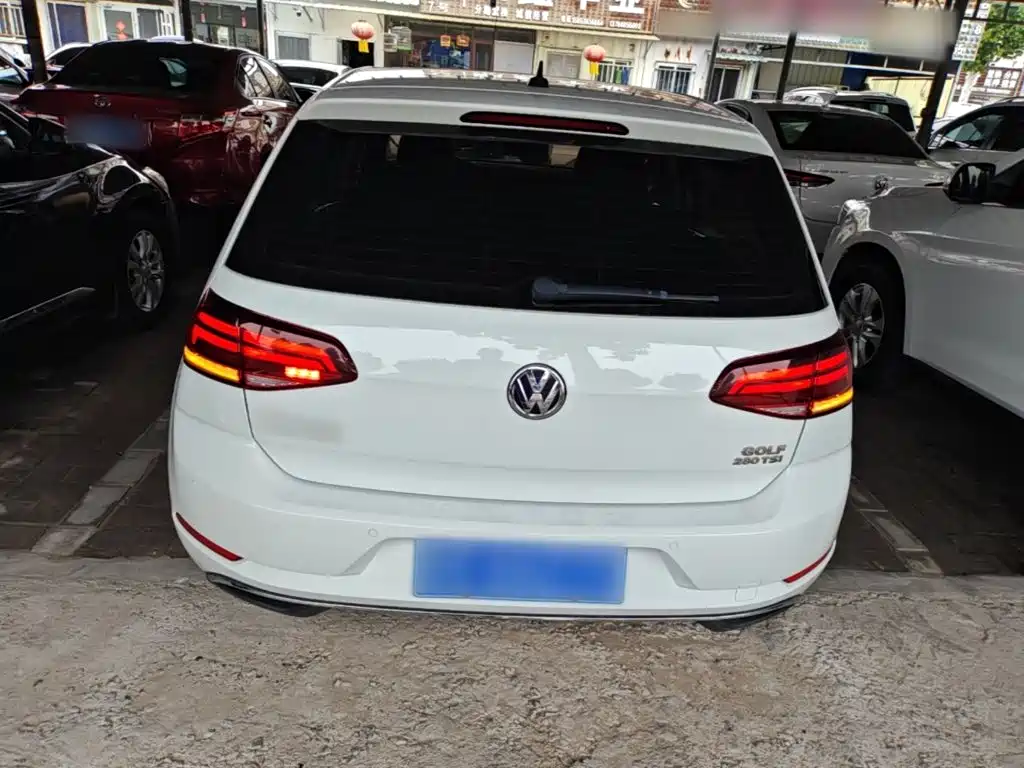 Volkswagen Golf — миниатюра 6