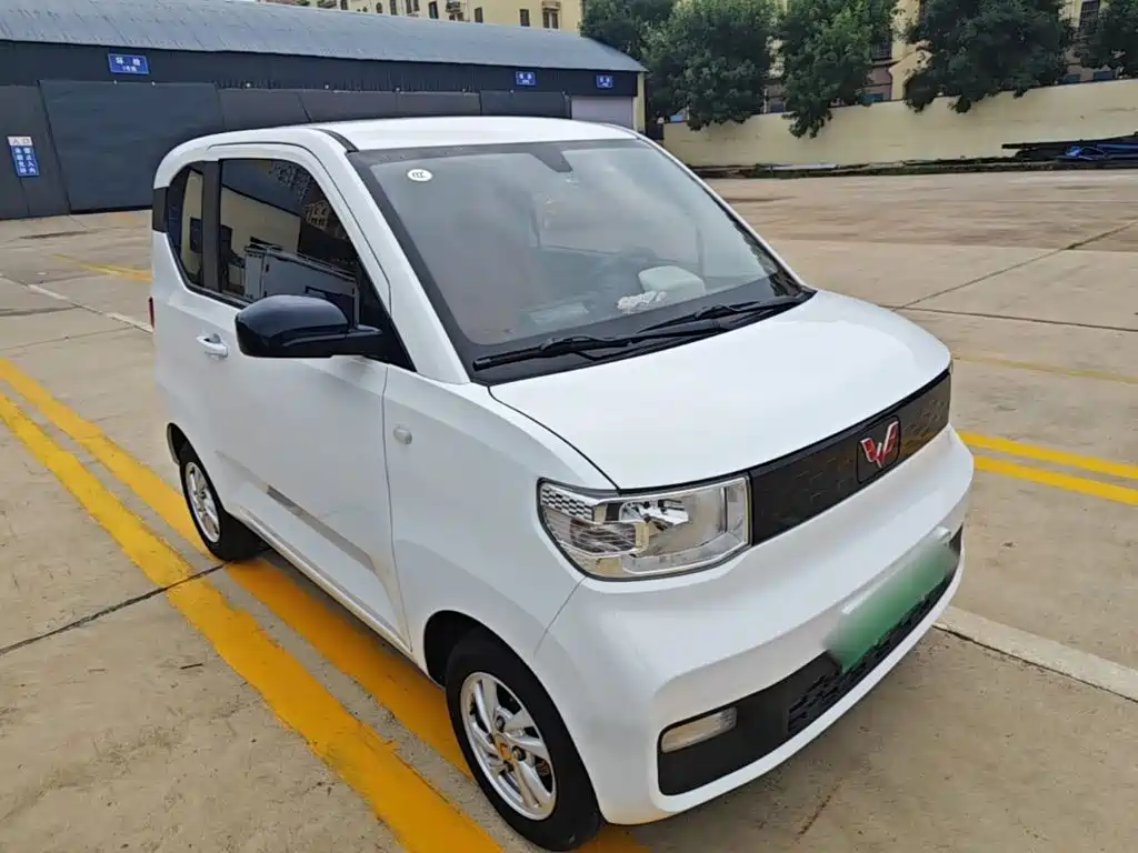Wuling MINIEV — миниатюра 4