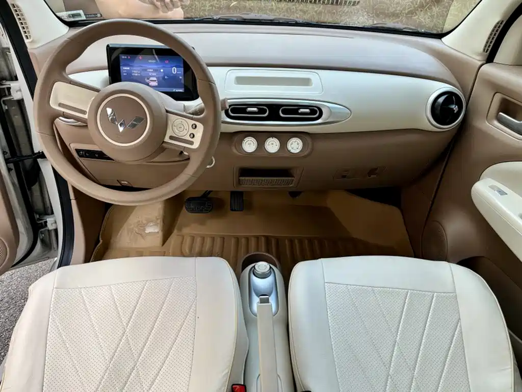 Wuling MINIEV — миниатюра 12