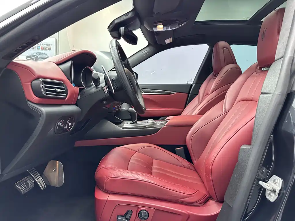 Maserati Levante — миниатюра 8