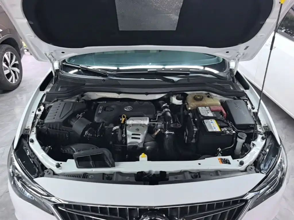 Buick Excelle — миниатюра 20