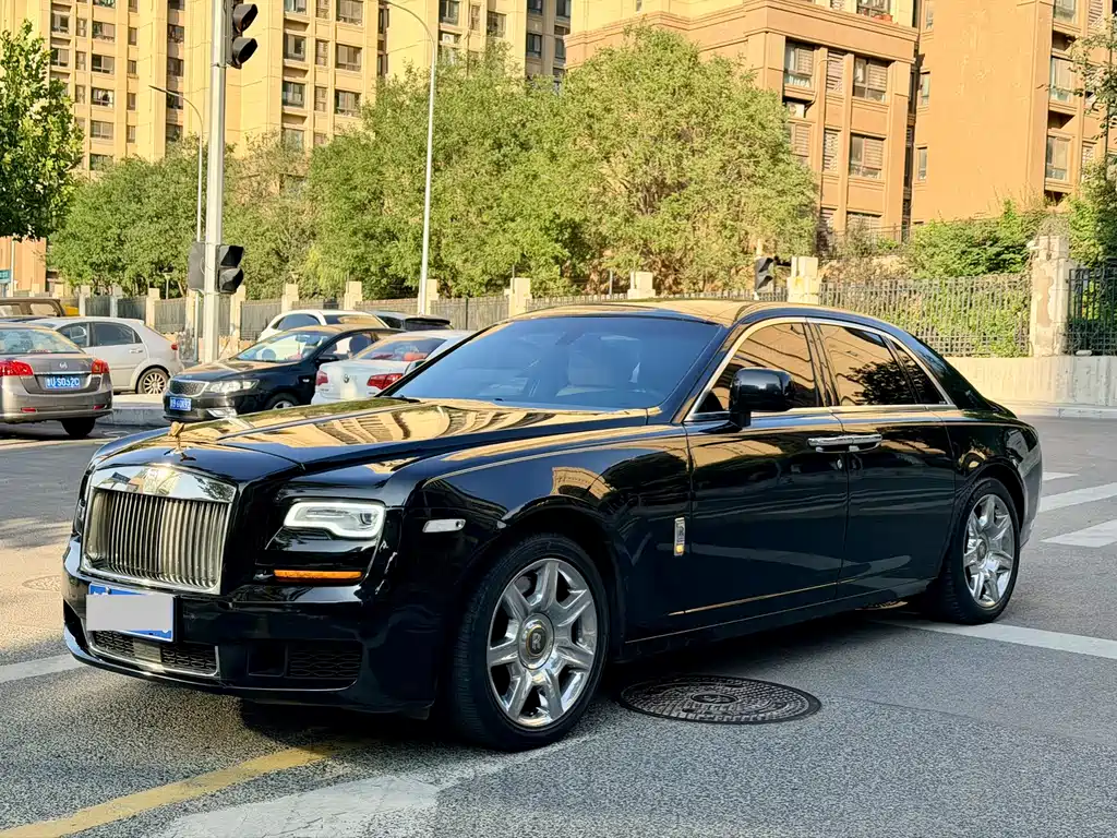 Rolls-Royce Ghost 2011