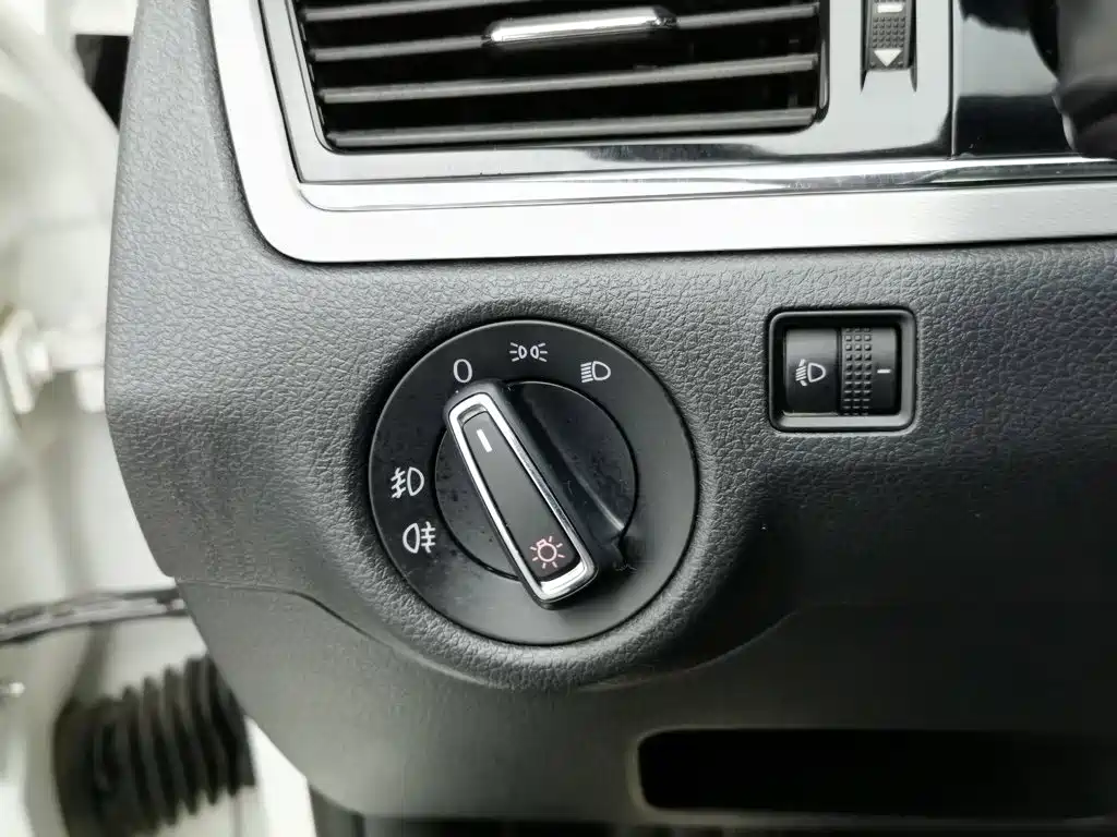 Volkswagen Bora — миниатюра 21