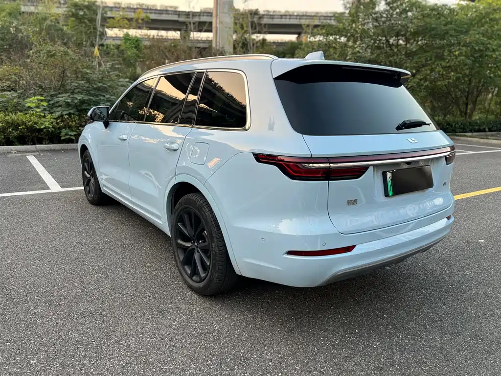 Li Auto Li ONE — миниатюра 7