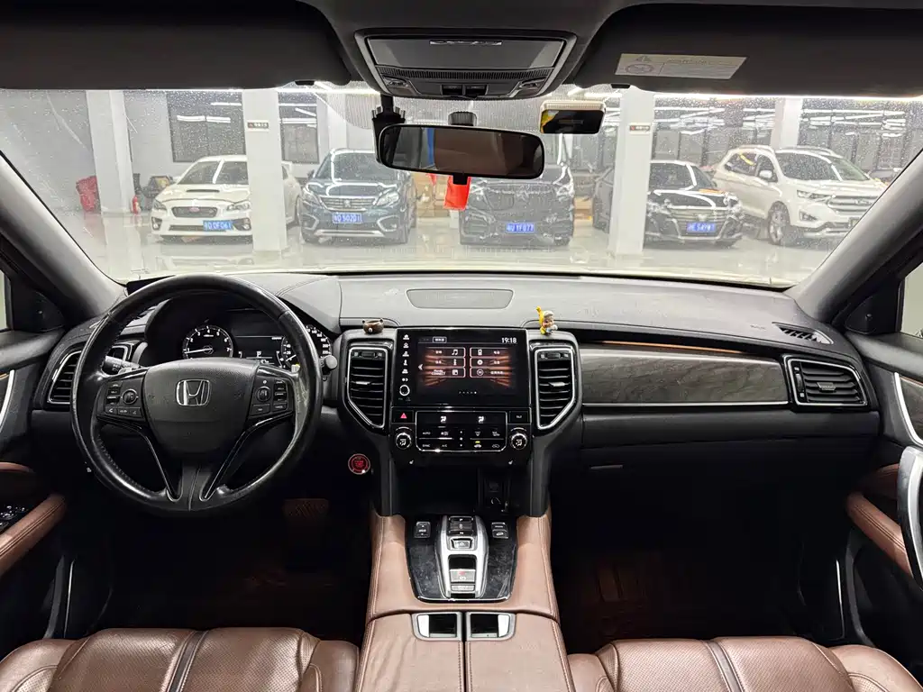 Honda UR-V — миниатюра 11