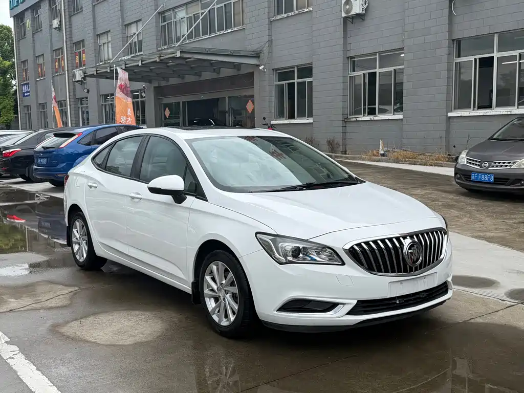 Buick Verano — миниатюра 4