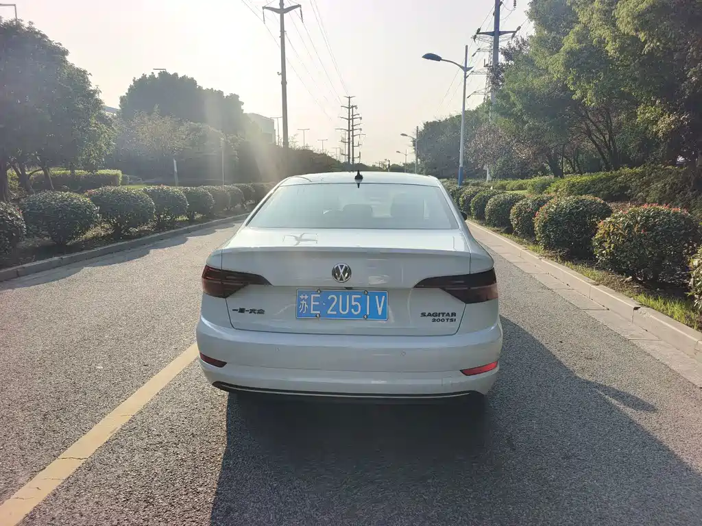 Volkswagen Sagitar — миниатюра 5