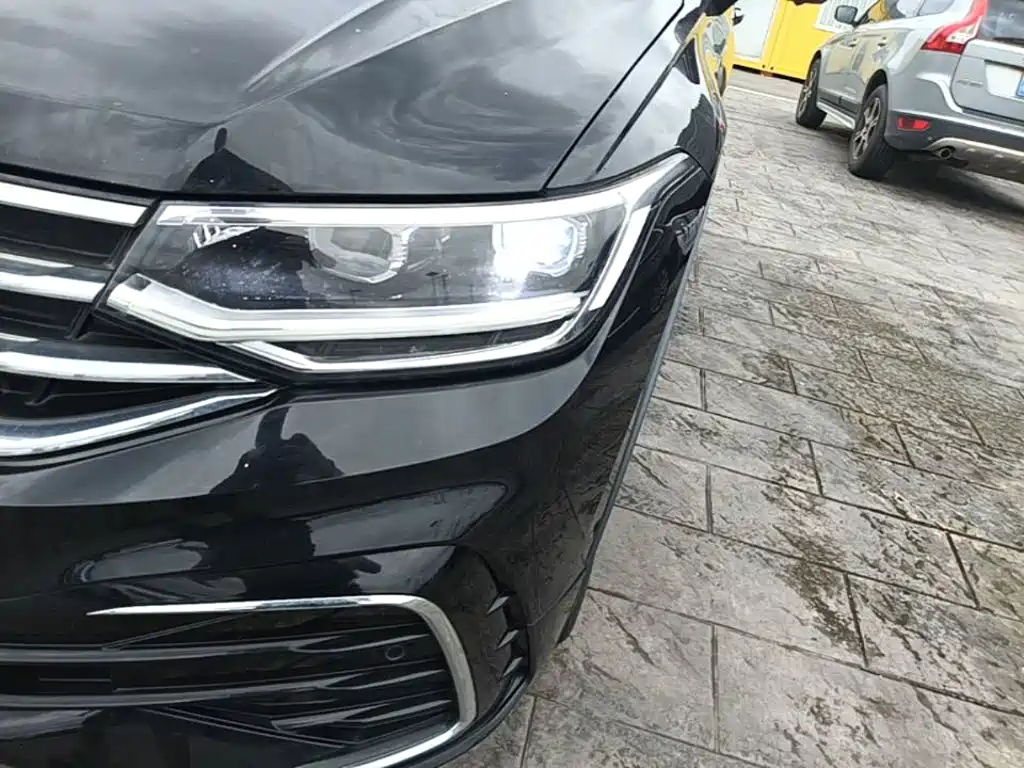 Volkswagen Tiguan X — миниатюра 24