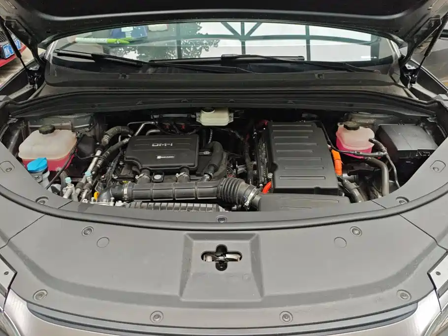BYD L DM-i — миниатюра 10