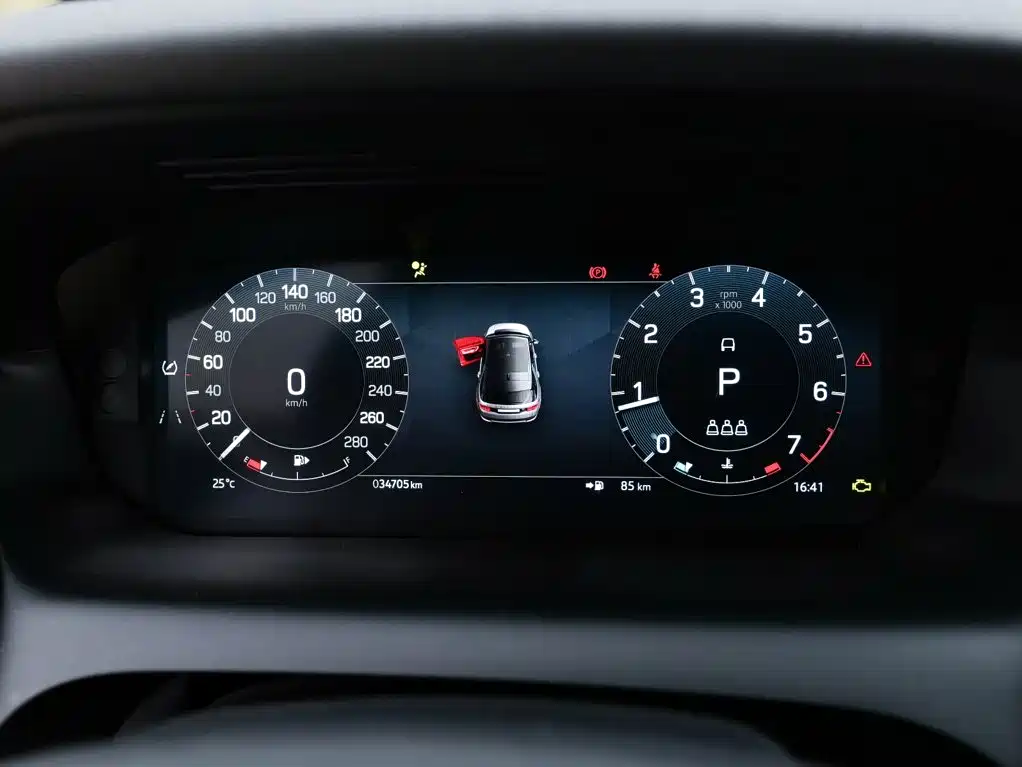 Land Rover Discovery Sport — миниатюра 17