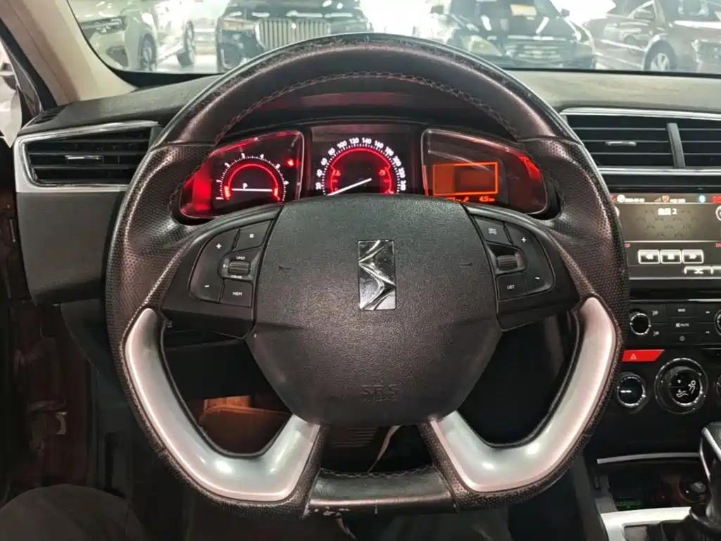 DS DS 6 — миниатюра 11