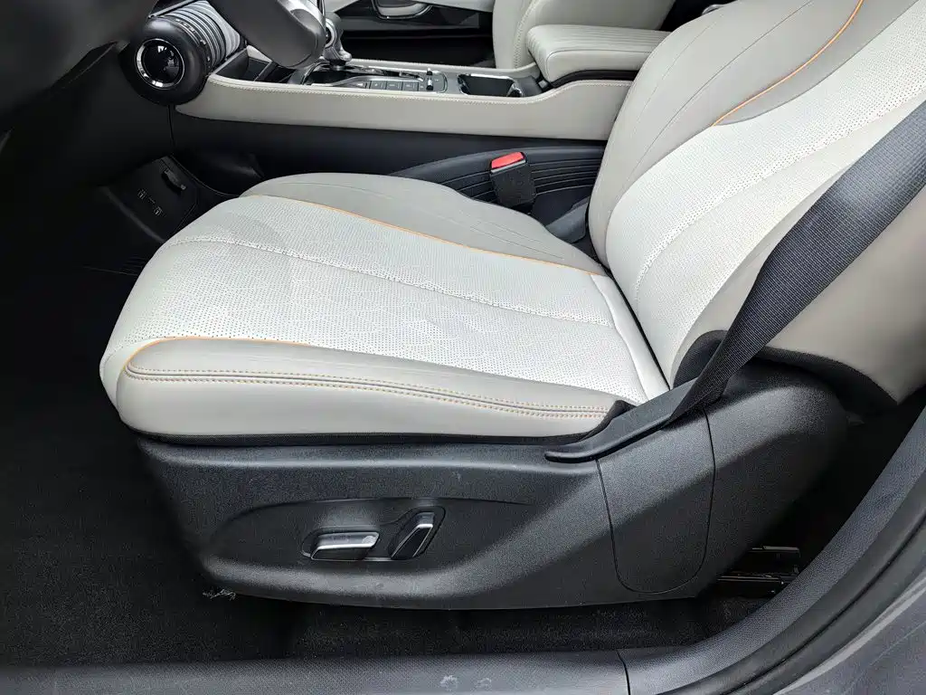 BYD Yuan Plus — миниатюра 20