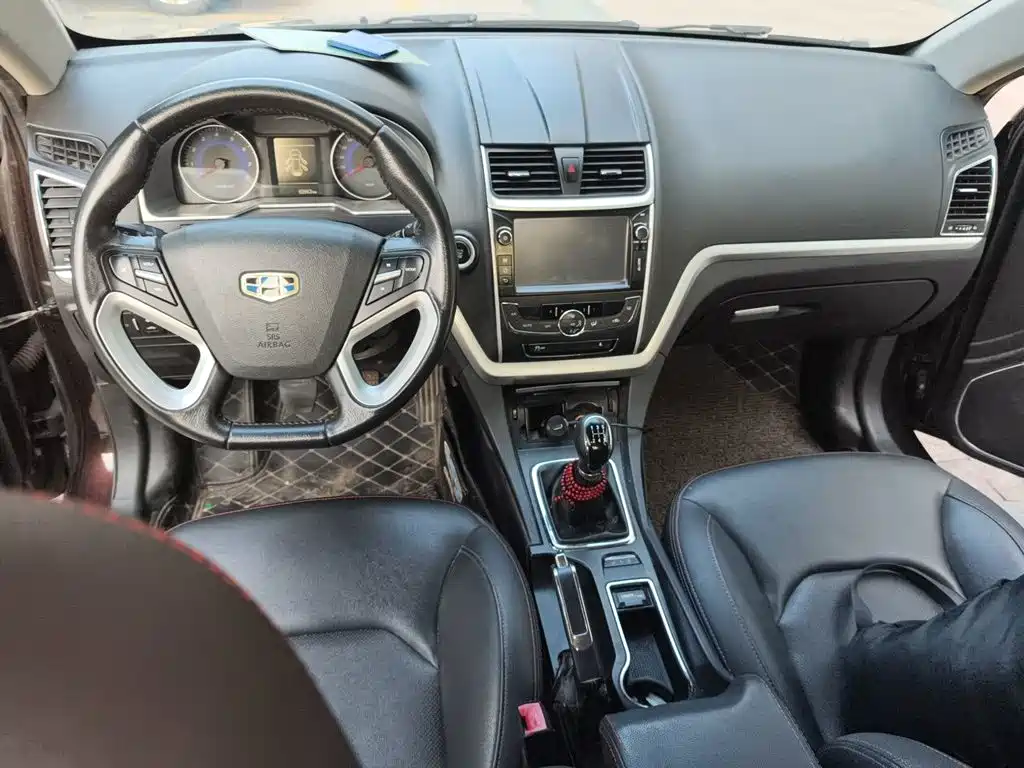 Geely Emgrand — миниатюра 10