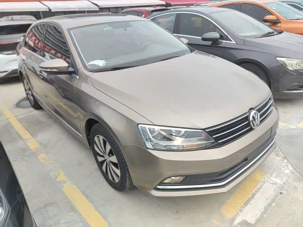 Volkswagen Sagitar — миниатюра 4