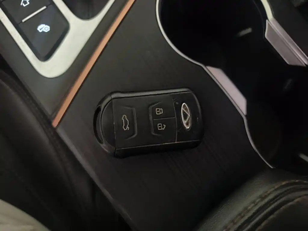 Chery Arrizo 5 PLUS — миниатюра 9