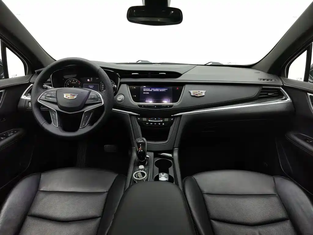 Cadillac XT5 — миниатюра 5