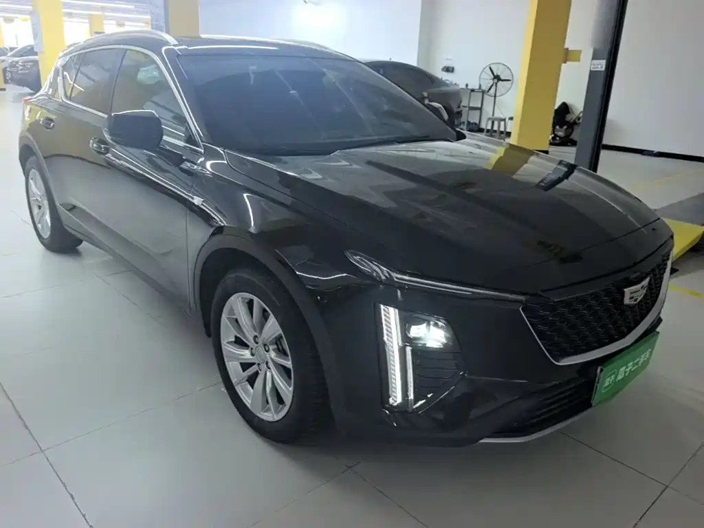 Cadillac GT4 2023 25T