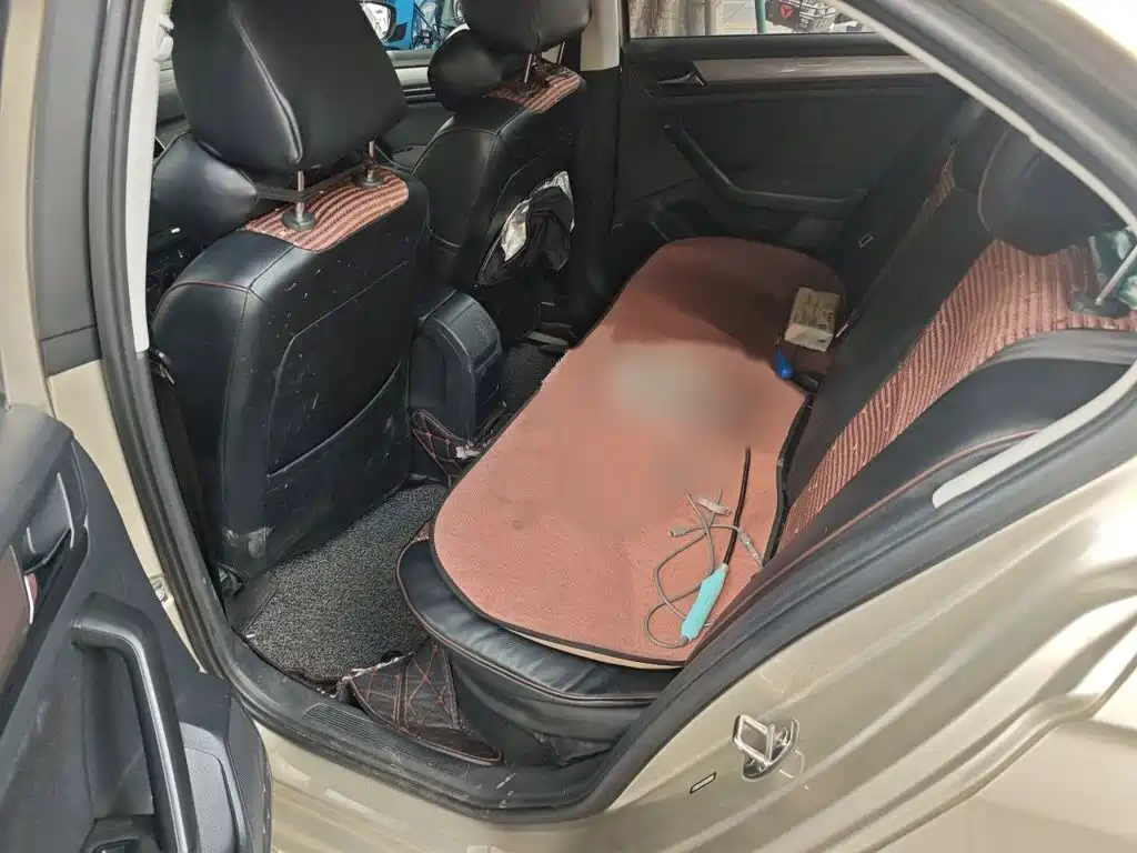 Volkswagen Bora — миниатюра 15