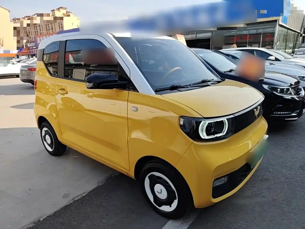 Wuling MINIEV — миниатюра 4