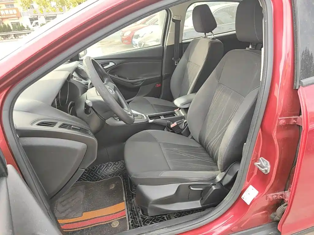 Ford Focus — миниатюра 15