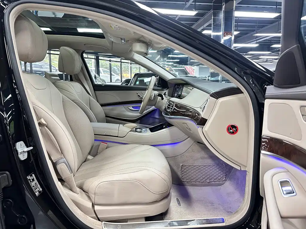 Mercedes-Benz S-Class — миниатюра 12