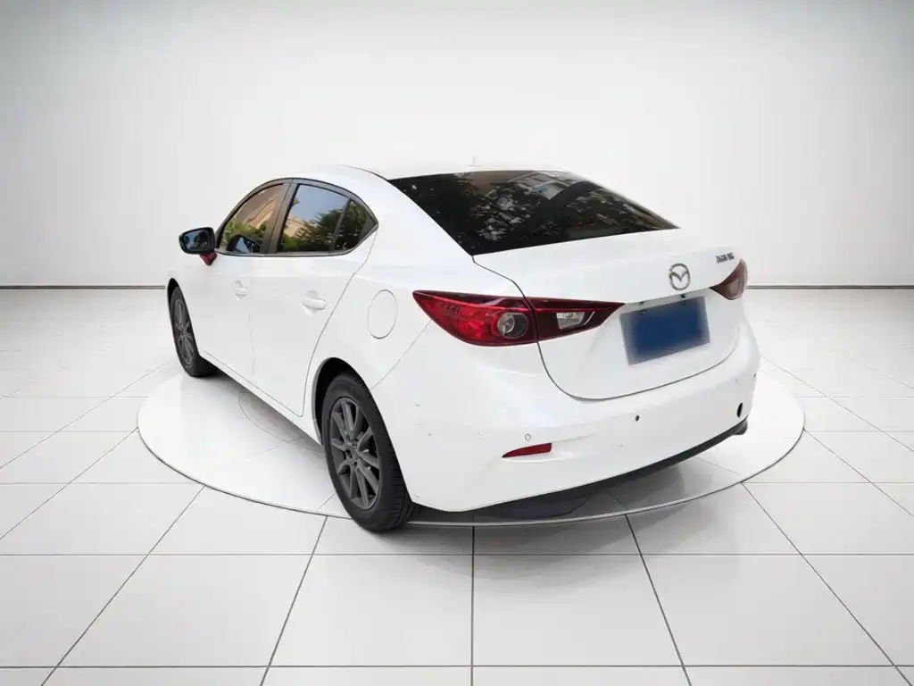 Mazda 3 Axela — миниатюра 23