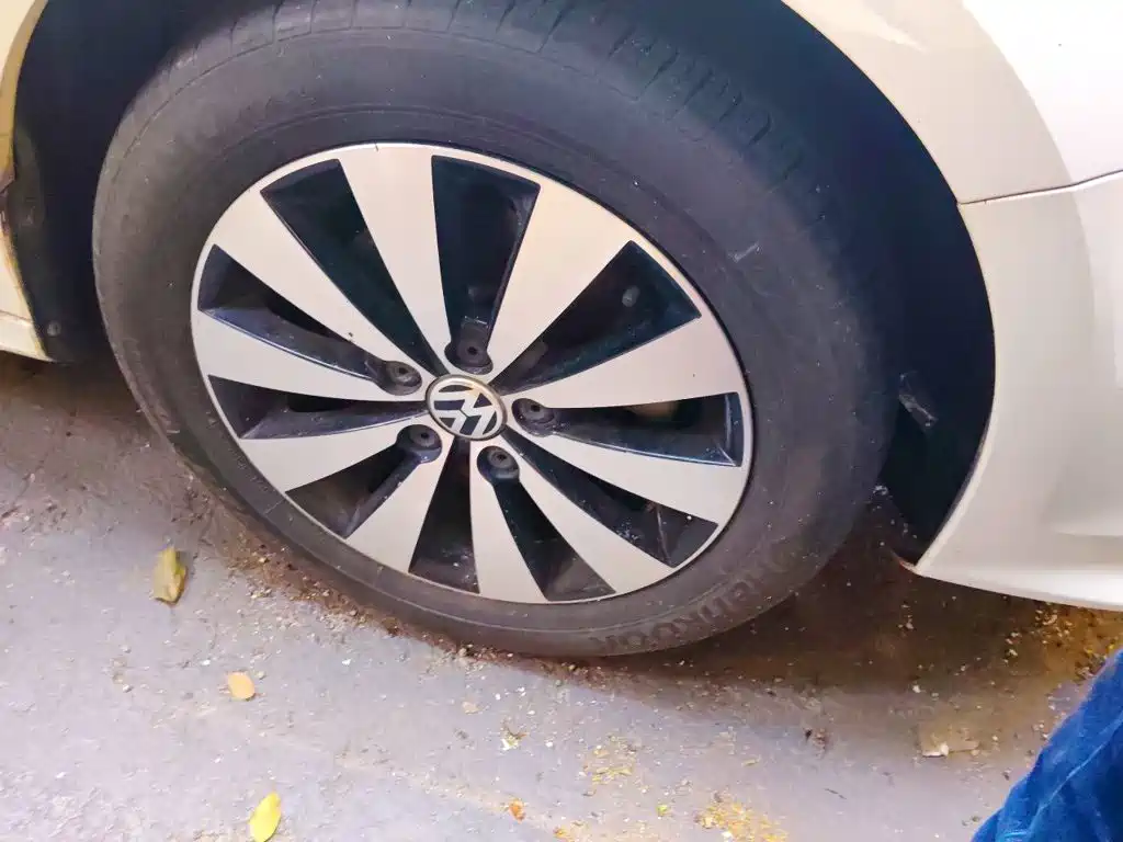 Volkswagen Sagitar — миниатюра 24