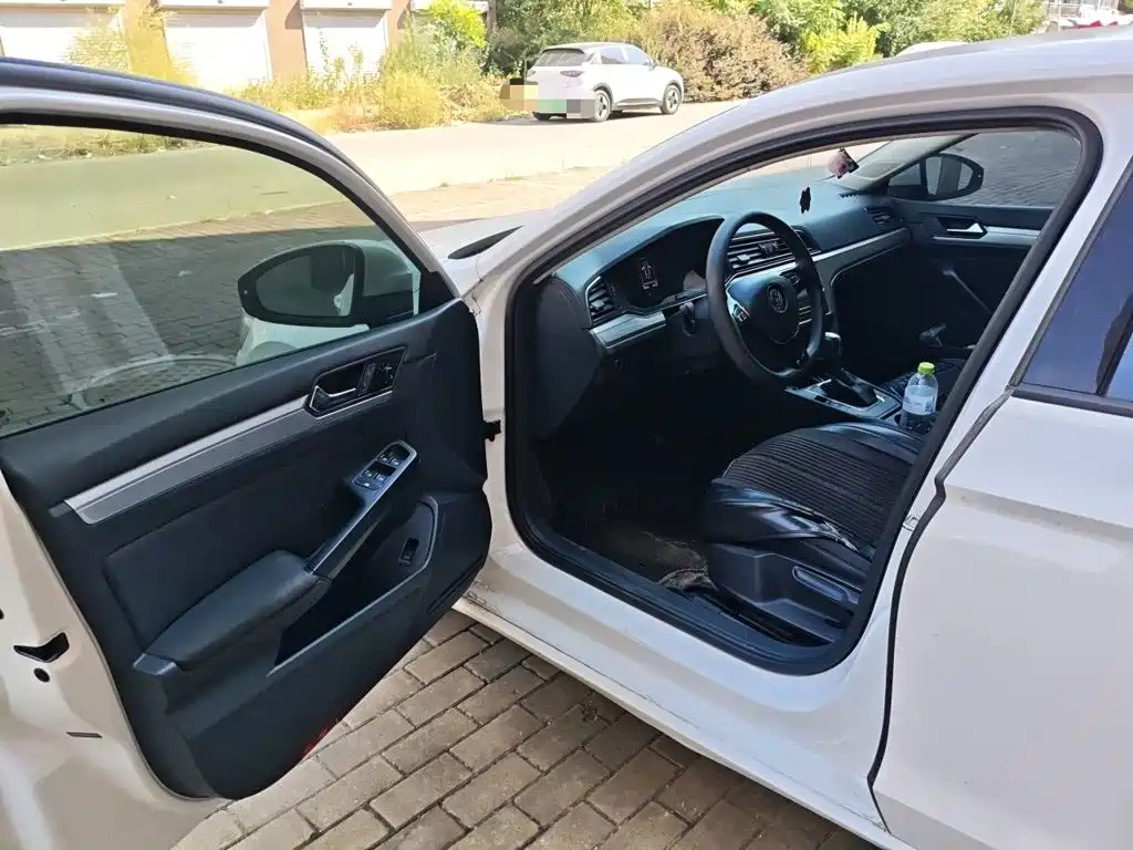 Volkswagen Lamando — миниатюра 17