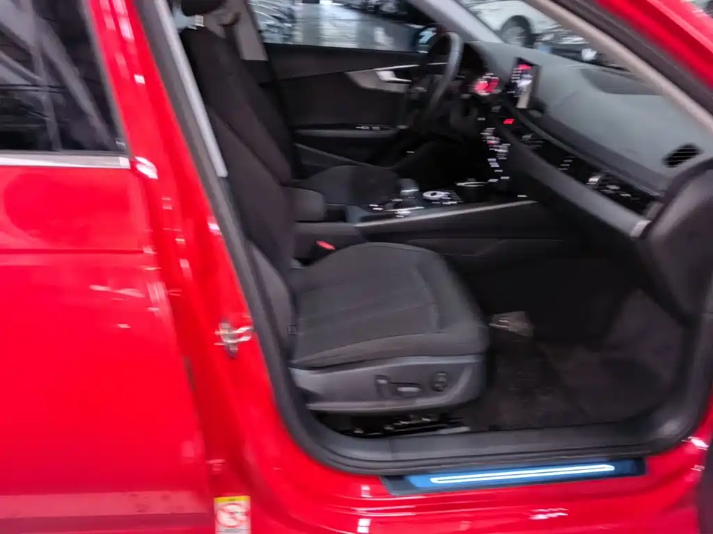 Audi A4L — миниатюра 25