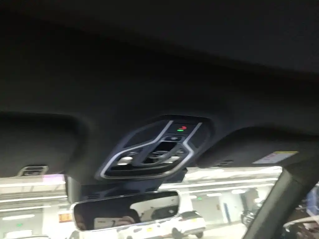 Geely Xingyue L — миниатюра 18