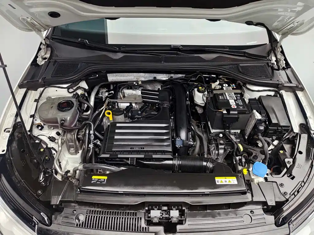Volkswagen Golf — миниатюра 7