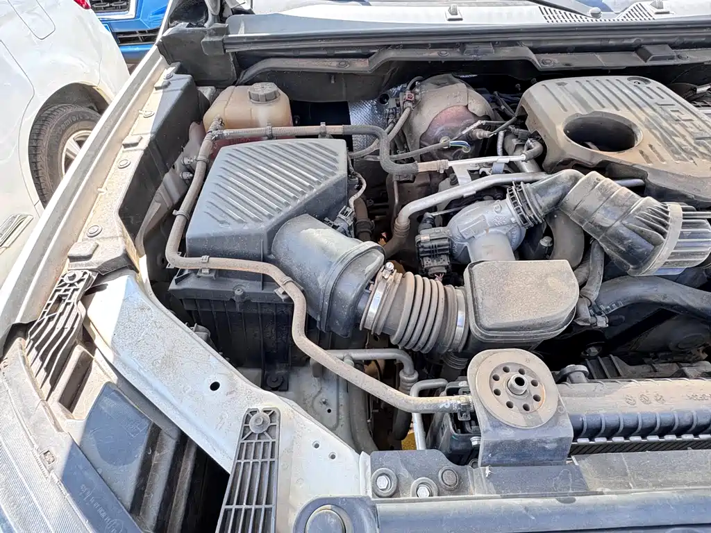 SAIC MAXUS CHASE T70