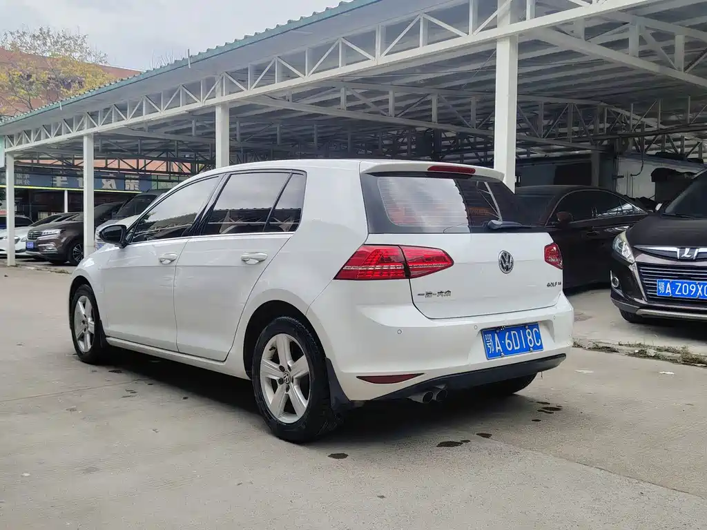 Volkswagen Golf — миниатюра 16