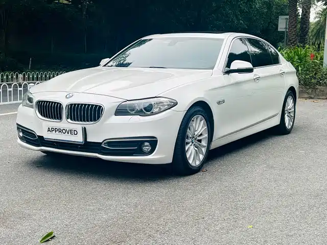 BMW 5 SERIES 2017