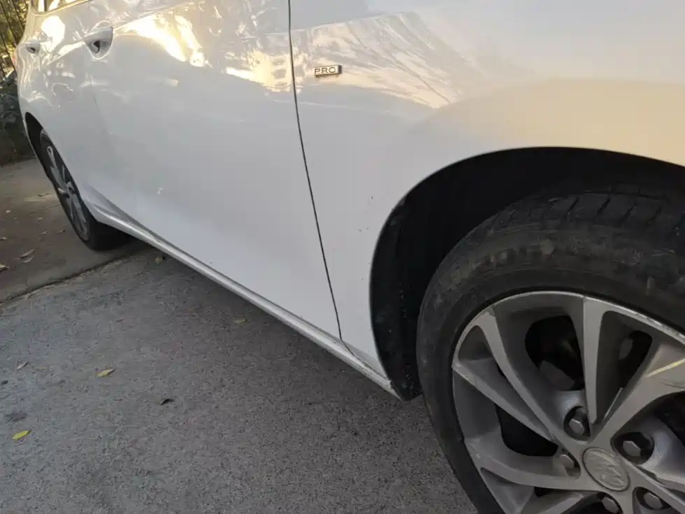 Buick Verano — миниатюра 21