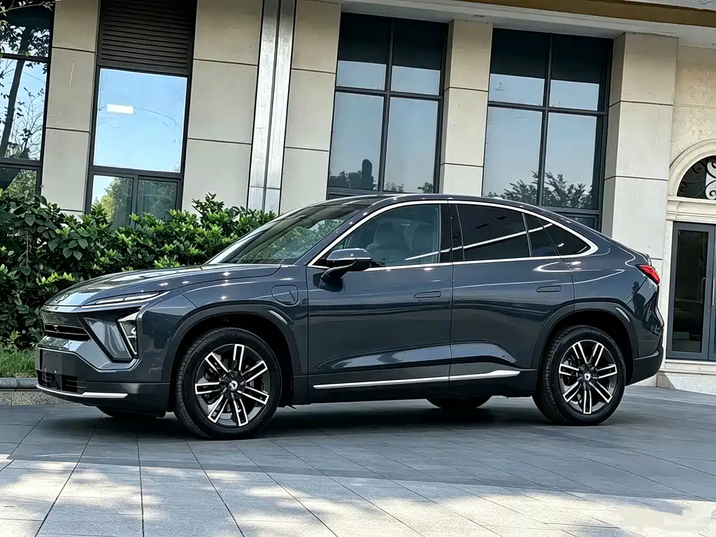 NIO EC6